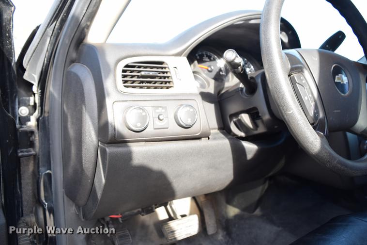 image for item DC3568 2010 Chevrolet Tahoe SUV