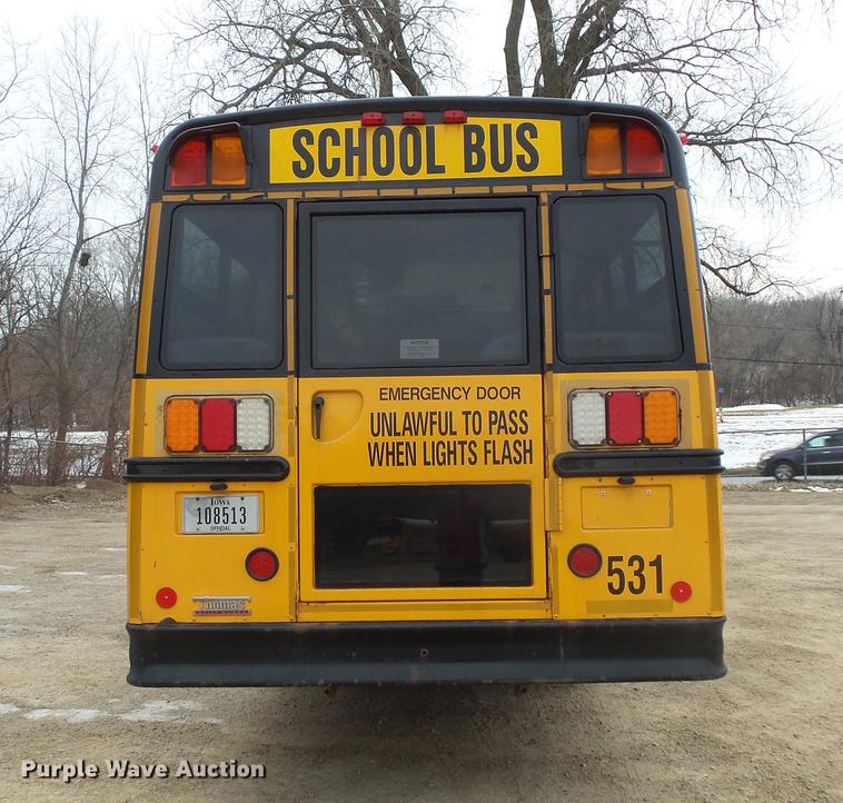 image for item DC4728 2007 Freightliner school bus