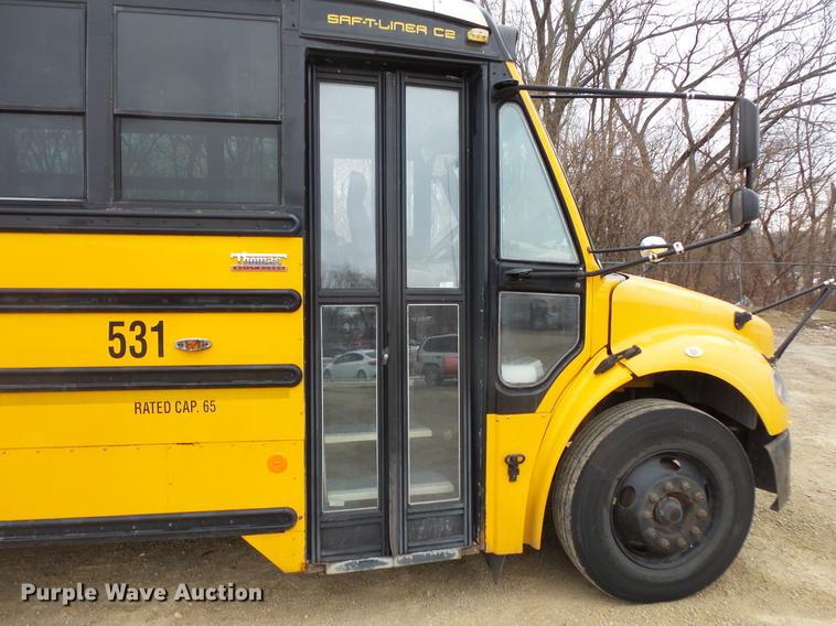 image for item DC4728 2007 Freightliner school bus