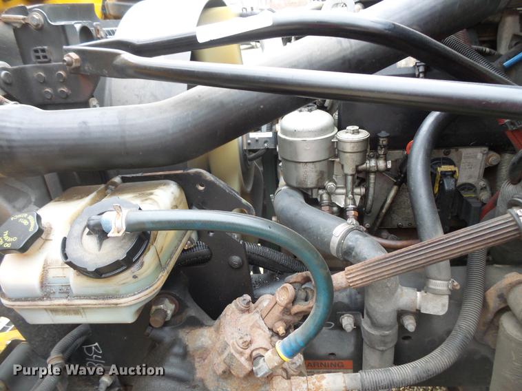 image for item DC4728 2007 Freightliner school bus