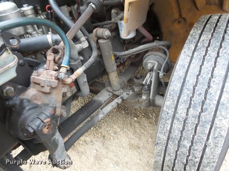 image for item DC4728 2007 Freightliner school bus