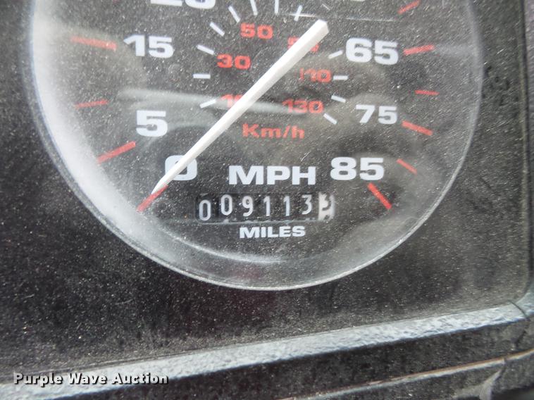 image for item DC4729 2004 Thomas Built Saf-T-Liner MVP EF 1118S school bus