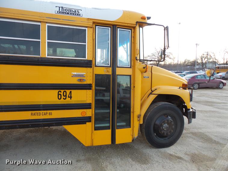 image for item DC4730 2004 Freightliner FS65 101PS school bus