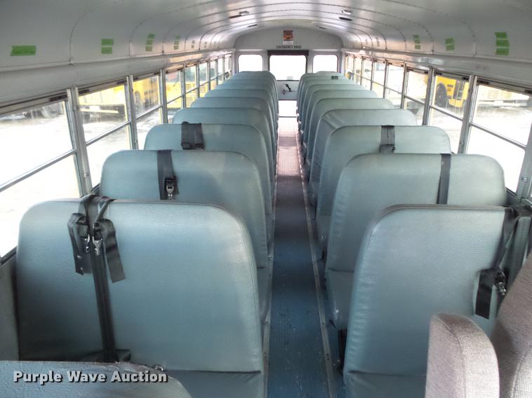 image for item DC4730 2004 Freightliner FS65 101PS school bus