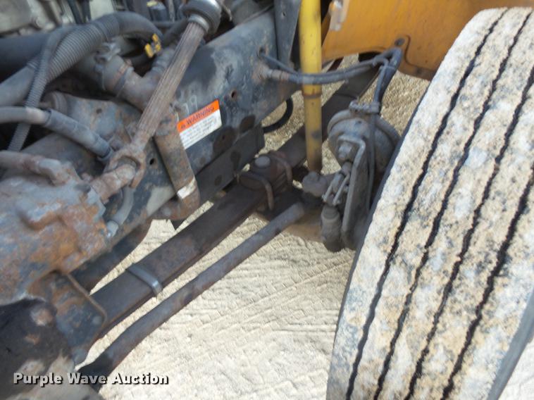 image for item DC4730 2004 Freightliner FS65 101PS school bus