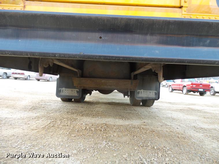 image for item DC4730 2004 Freightliner FS65 101PS school bus