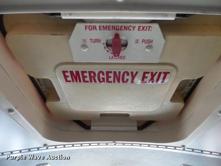 image for item DC4730 2004 Freightliner FS65 101PS school bus