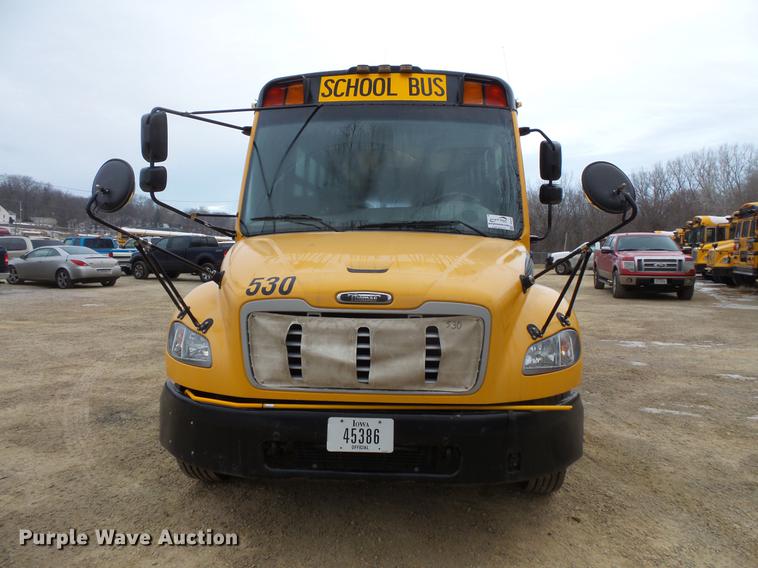 image for item DC4731 2007 Freightliner 310TS school bus