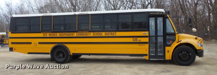 image for item DC4731 2007 Freightliner 310TS school bus