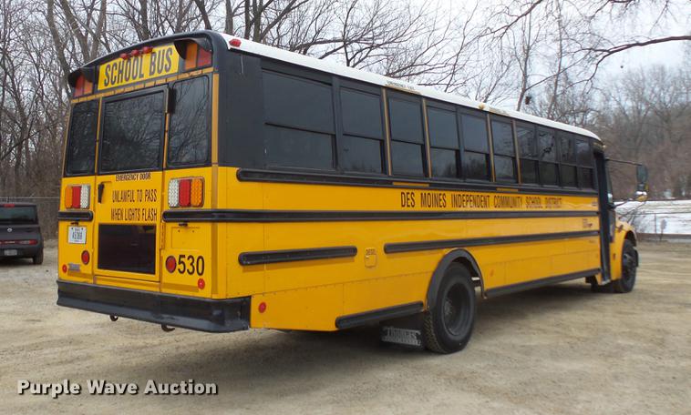 image for item DC4731 2007 Freightliner 310TS school bus
