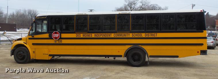 image for item DC4731 2007 Freightliner 310TS school bus