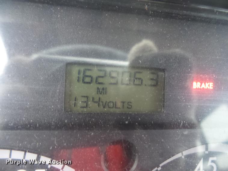 image for item DC4731 2007 Freightliner 310TS school bus