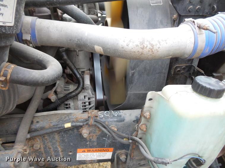 image for item DC4731 2007 Freightliner 310TS school bus