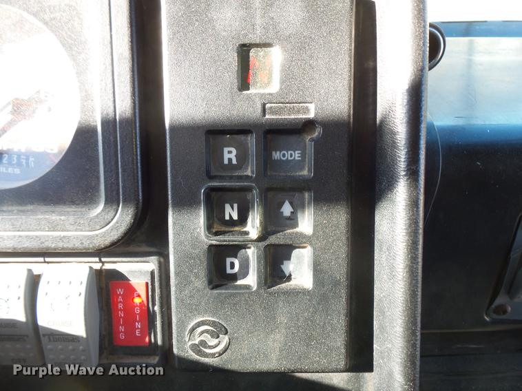 image for item DC4733 2004 Thomas Built Saf-T-Liner MVP EF 1418S school bus