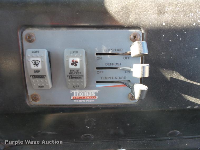 image for item DC4733 2004 Thomas Built Saf-T-Liner MVP EF 1418S school bus