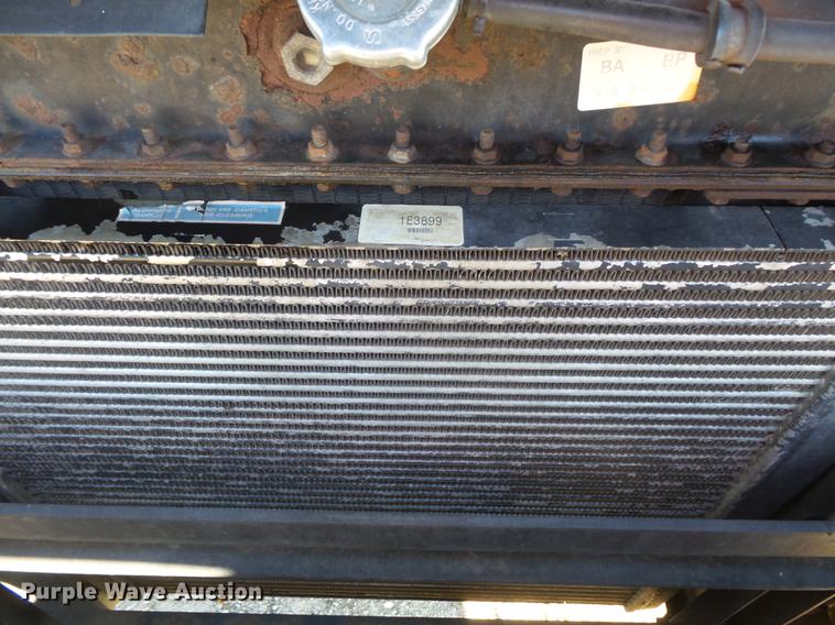 image for item DC4733 2004 Thomas Built Saf-T-Liner MVP EF 1418S school bus