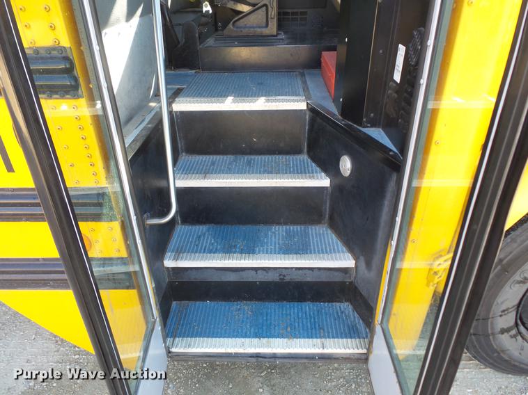 image for item DC4734 2006 Freightliner FS65 Thomas Built school bus