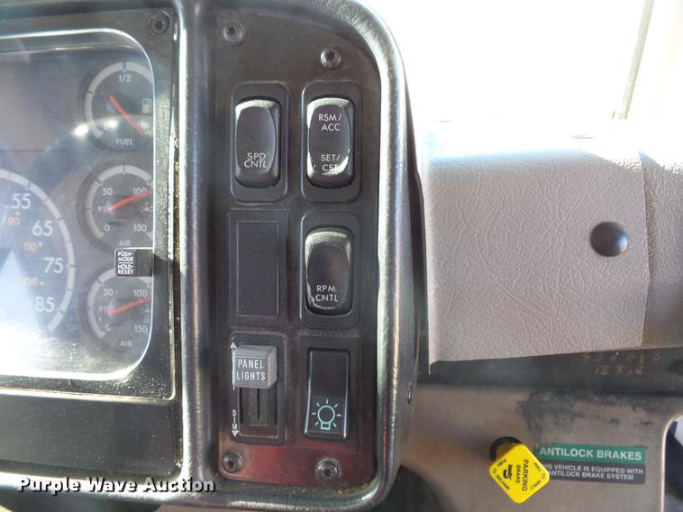 image for item DC4734 2006 Freightliner FS65 Thomas Built school bus