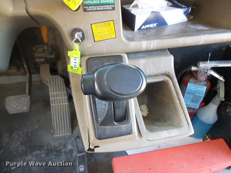 image for item DC4734 2006 Freightliner FS65 Thomas Built school bus