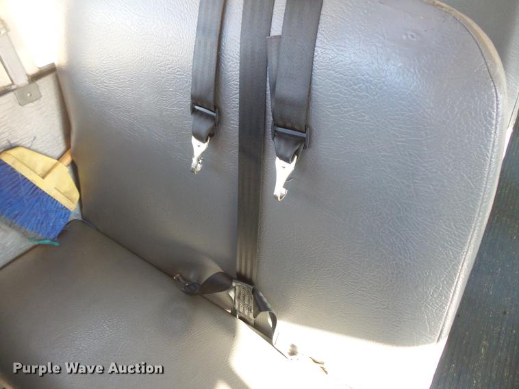 image for item DC4734 2006 Freightliner FS65 Thomas Built school bus