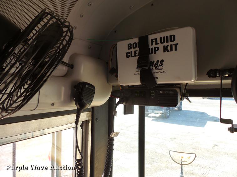 image for item DC4734 2006 Freightliner FS65 Thomas Built school bus