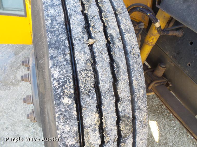 image for item DC4734 2006 Freightliner FS65 Thomas Built school bus