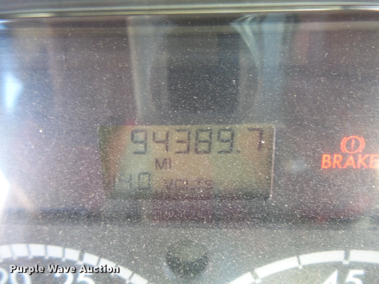 image for item DC4736 2004 Freightliner FS65 Thomas Built 101PS school bus