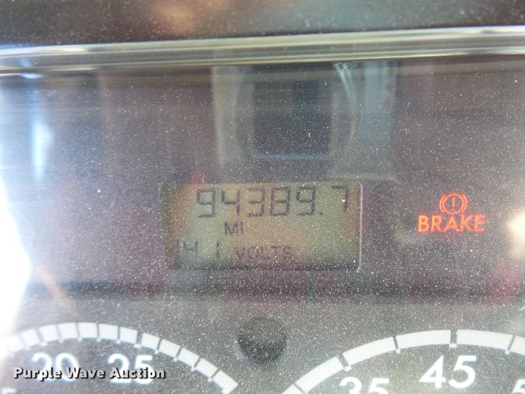 image for item DC4736 2004 Freightliner FS65 Thomas Built 101PS school bus