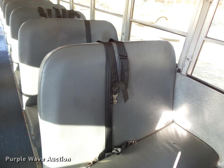 image for item DC4737 2004 Freightliner FS65 Thomas Built 101PS school bus