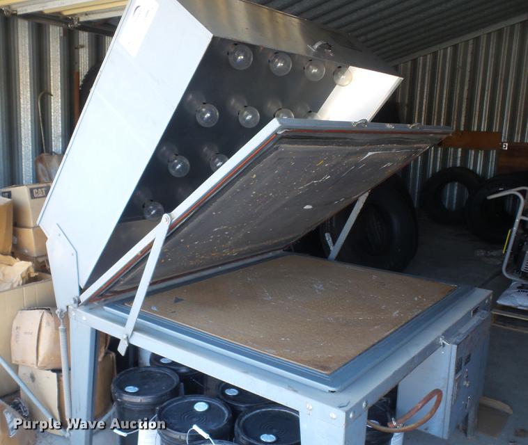 image for item DC5698 Scotchlite VAL-1 heat lamp applicator machine