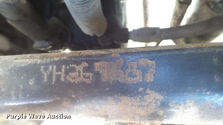 image for item DC5699 2000 International F2574 dump truck