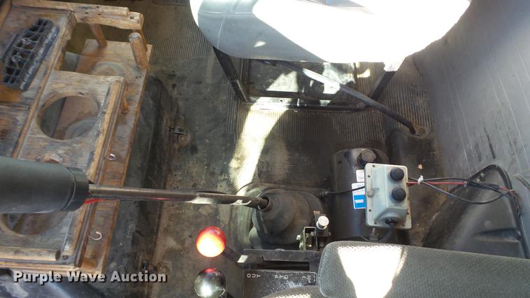 image for item DC5700 1996 International 2574 dump truck