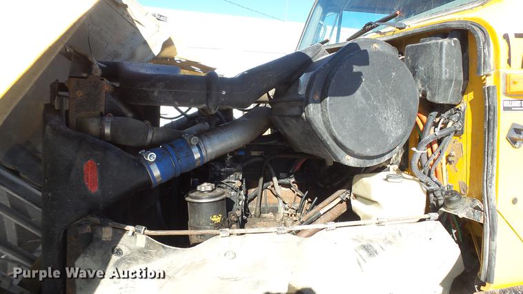 image for item DC5700 1996 International 2574 dump truck