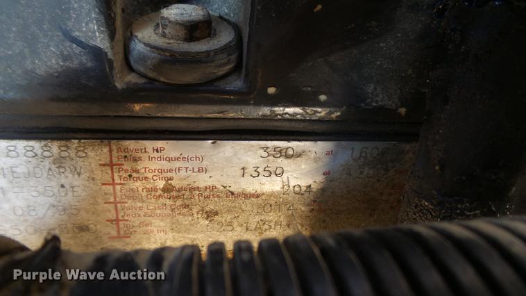 image for item DC5700 1996 International 2574 dump truck