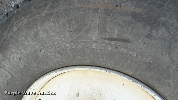 image for item DC5700 1996 International 2574 dump truck