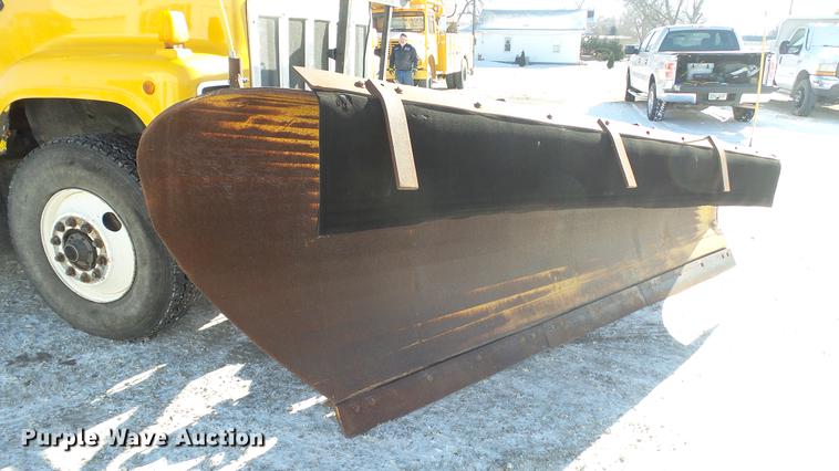 image for item DC5700 1996 International 2574 dump truck