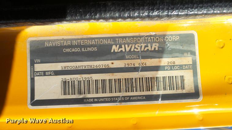 image for item DC5700 1996 International 2574 dump truck