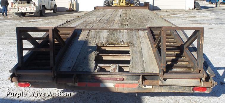 image for item DC5701 1997 Circle D PHT-20 Ind equipment trailer