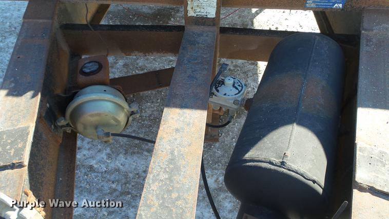 image for item DC5701 1997 Circle D PHT-20 Ind equipment trailer