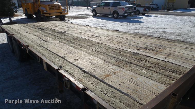 image for item DC5701 1997 Circle D PHT-20 Ind equipment trailer