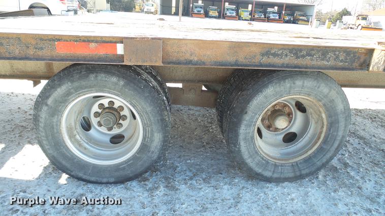 image for item DC5701 1997 Circle D PHT-20 Ind equipment trailer
