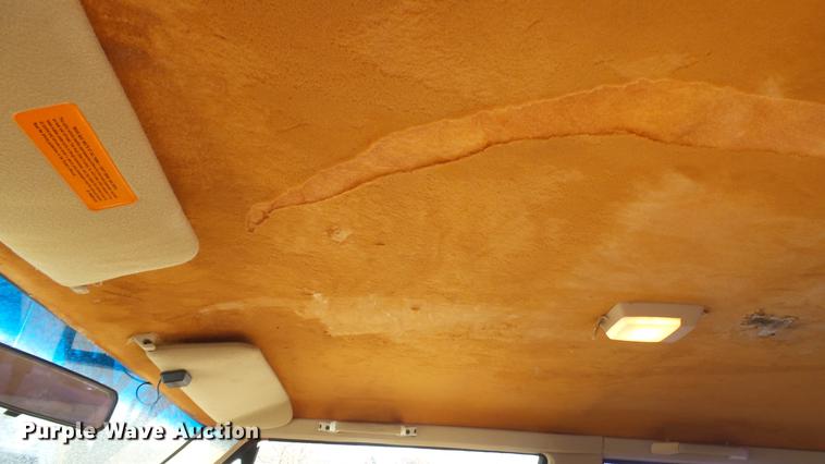 image for item DC5710 1992 Jeep Cherokee SUV