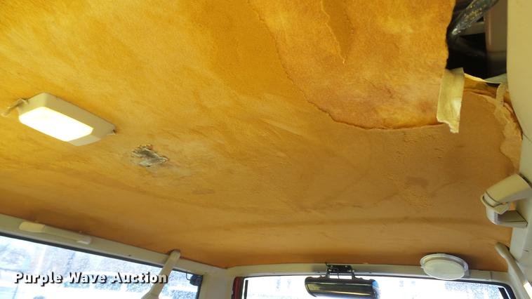 image for item DC5710 1992 Jeep Cherokee SUV