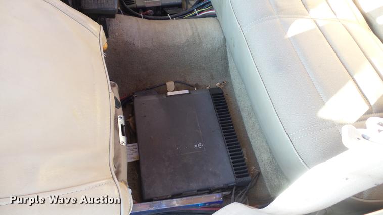 image for item DC5710 1992 Jeep Cherokee SUV