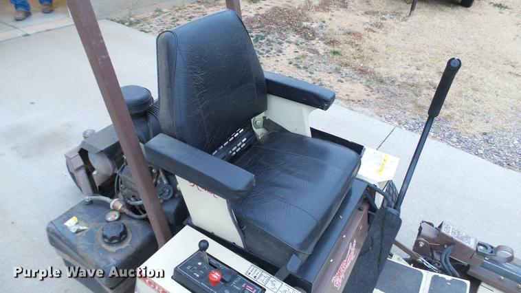 image for item DC5718 Grasshopper 620T lawn mower