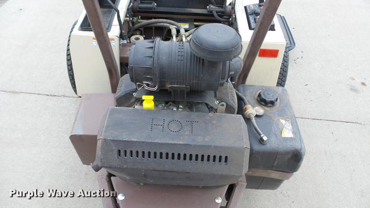 image for item DC5718 Grasshopper 620T lawn mower