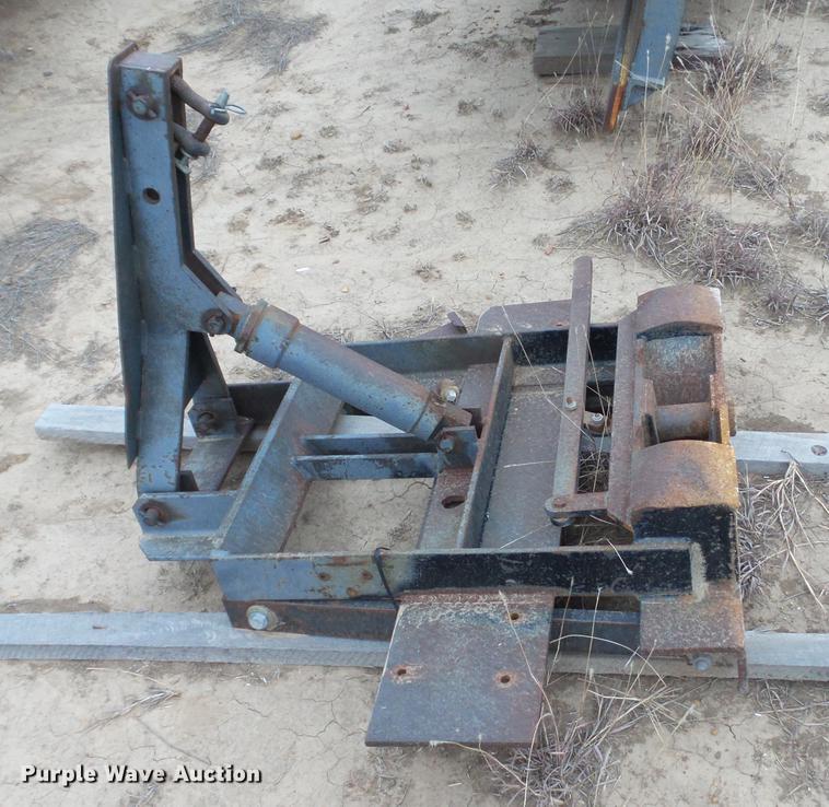 image for item DC5719 Henke snow plow