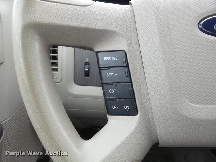 image for item DC7448 2008 Ford Escape SUV