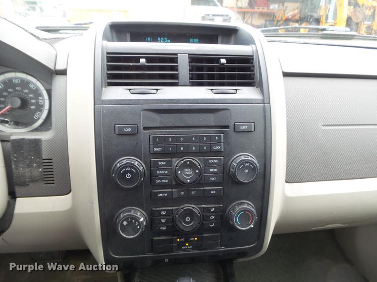image for item DC7448 2008 Ford Escape SUV