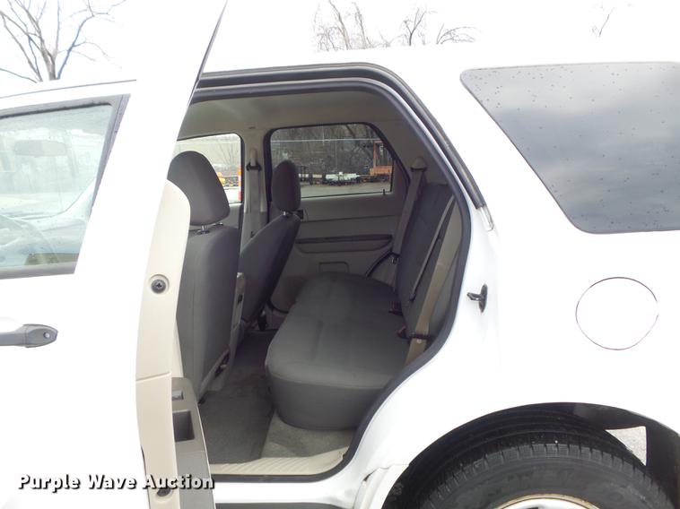 image for item DC7448 2008 Ford Escape SUV